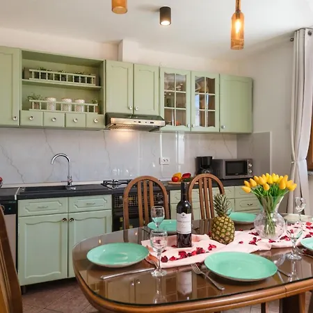 Holiday home Holiday House Tina *