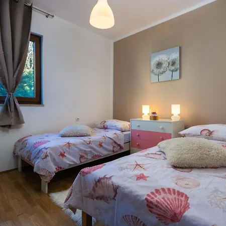 Holiday House Tina Ferienhaus